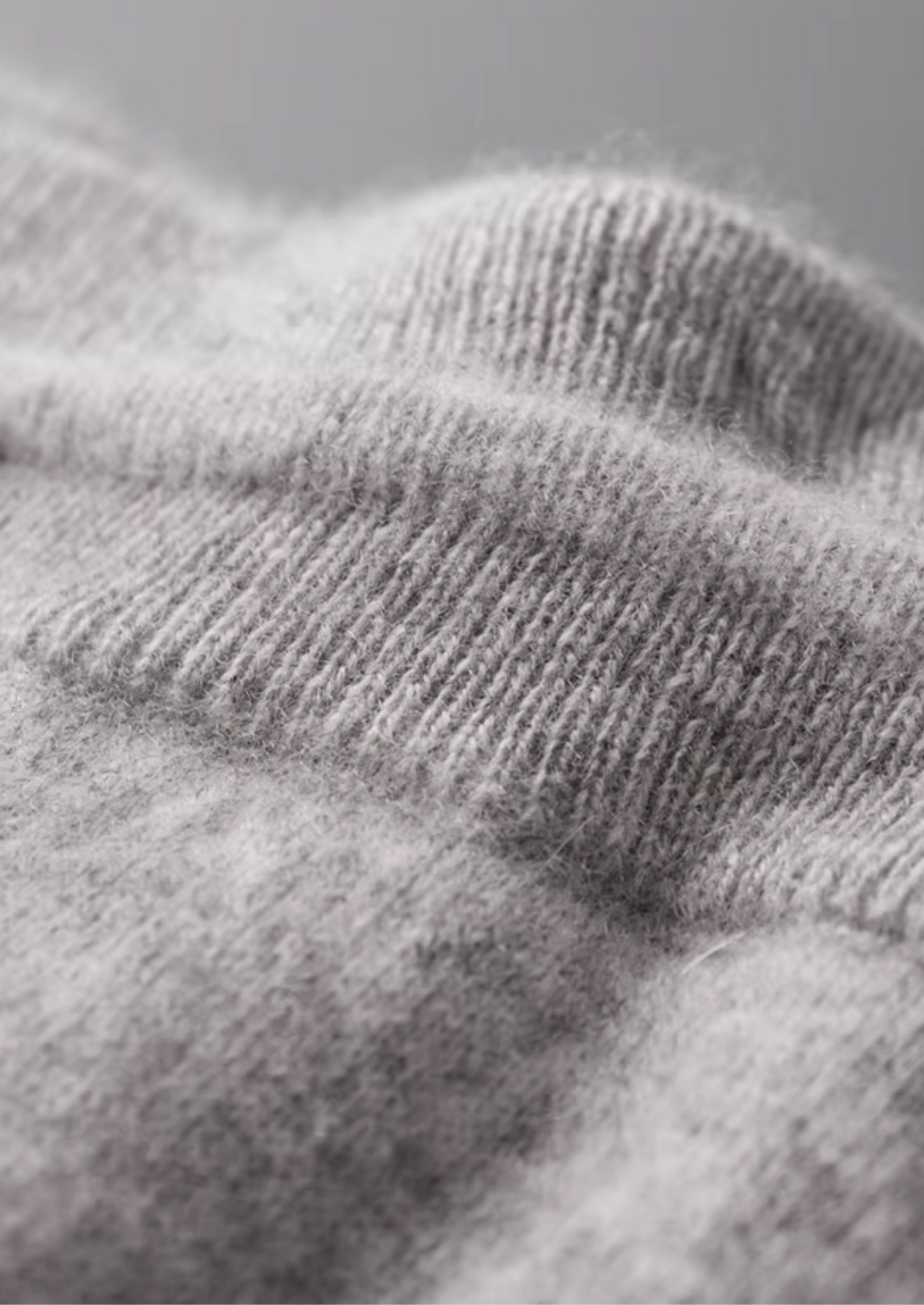 Premium Cashmere Light Gray Vienna Leisure Set